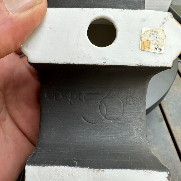 Dept 56 Stone Train Tressel, Dickens Christmas Village Decorations from 1988 - Picture 9 of 11